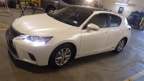 LEXUS CT200H HATCHBACK 2011-2018